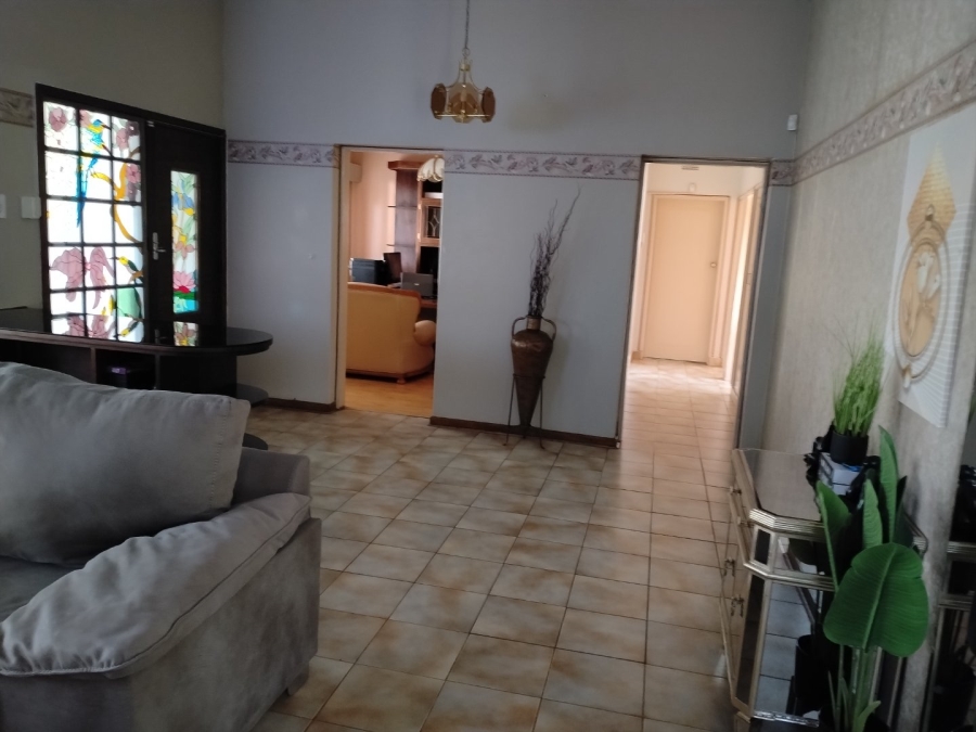 5 Bedroom Property for Sale in Bayswater Free State